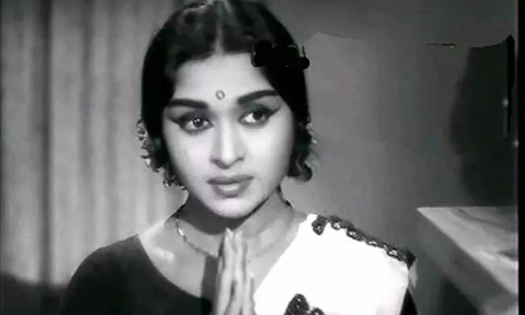 நடிகை சரோஜா தேவி காலமானார் நடிகை சரோஜா தேவி காலமானார்