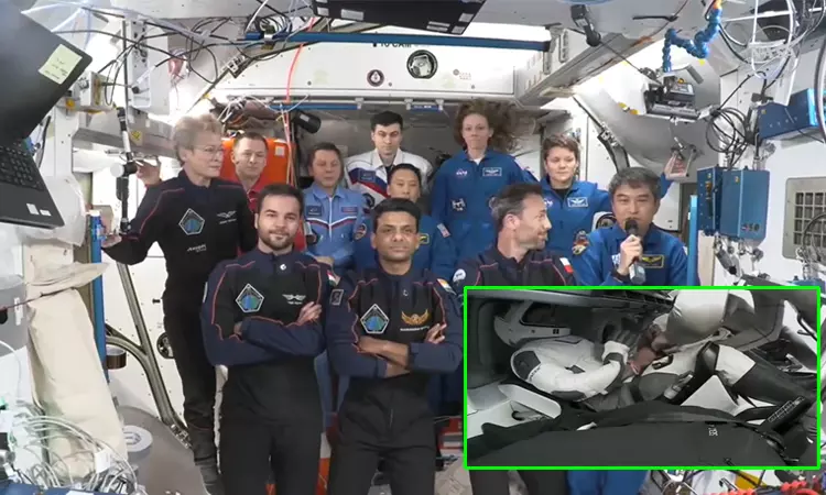 பூமிக்கு திரும்பும் பயணம் தயார்; டிராகன் விண்கலத்தில் அமர்ந்த சுபான்ஷு சுக்லா