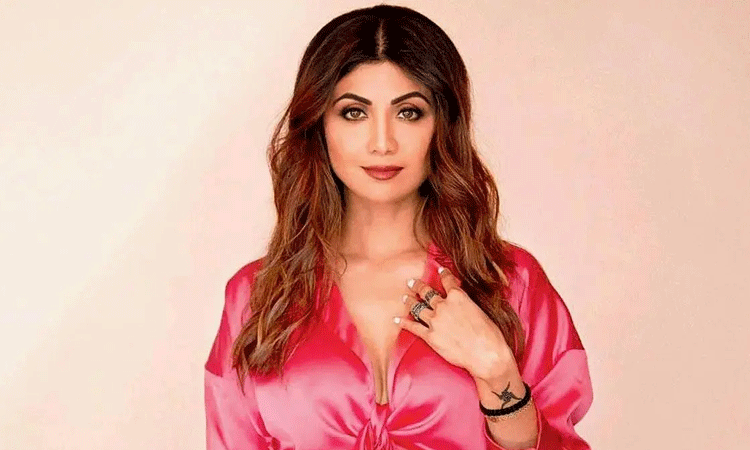 மலையாள படத்தில் நடிக்க எனக்கு பயமாக இருக்கிறது - நடிகை ஷில்பா ஷெட்டி