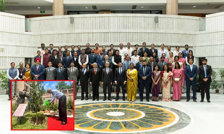 சீன துணை ஜனாதிபதியுடன் மத்திய மந்திரி ஜெய்சங்கர்... ... இன்றைய முக்கிய செய்திகள் சில வரிகளில்.. 14-07-2025 சீன துணை ஜனாதிபதியுடன் மத்திய மந்திரி ஜெய்சங்கர்... ... இன்றைய முக்கிய செய்திகள் சில வரிகளில்.. 14-07-2025