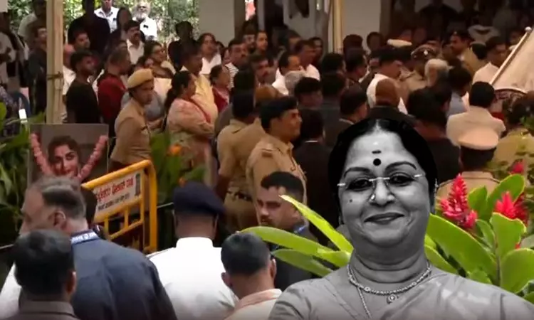 சரோஜா தேவி உடலுக்கு அரசு மரியாதையுடன்... ... இன்றைய முக்கிய செய்திகள் சில வரிகளில்.. 15-07-2025 சரோஜா தேவி உடலுக்கு அரசு மரியாதையுடன்... ... இன்றைய முக்கிய செய்திகள் சில வரிகளில்.. 15-07-2025