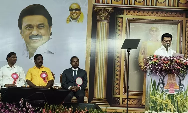 அனைவரும் ஓரணியில் இருந்தால், டெல்லி அணியின் காவி திட்டம் பலிக்காது: மு.க.ஸ்டாலின் பேச்சு அனைவரும் ஓரணியில் இருந்தால், டெல்லி அணியின் காவி திட்டம் பலிக்காது: மு.க.ஸ்டாலின் பேச்சு