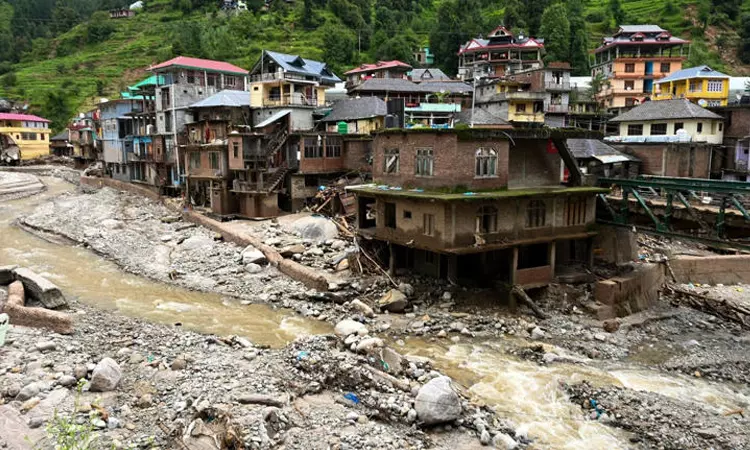 இமாசல பிரதேசம்: மழை, விபத்துகளில் சிக்கி 105 பேர்... ... இன்றைய முக்கிய செய்திகள் சில வரிகளில்.. 15-07-2025