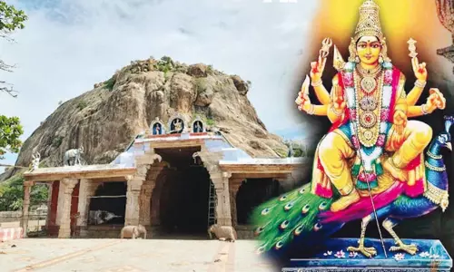 கல்விச்செல்வம் அருளும் கழுகாசல மூர்த்தி கல்விச்செல்வம் அருளும் கழுகாசல மூர்த்தி