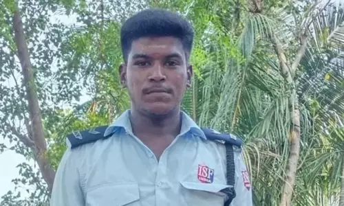 திருப்புவனம் இளைஞர் கொலை வழக்கு - கைதான 5 போலீசாருக்கும் காவல் நீட்டிப்பு திருப்புவனம் இளைஞர் கொலை வழக்கு - கைதான 5 போலீசாருக்கும் காவல் நீட்டிப்பு