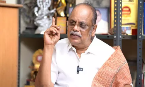 சிறிய படங்கள் நசுக்கப்படுகின்றன - இயக்குனர் வி.சேகர்