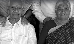 இறப்பிலும் இணை பிரியாத தம்பதி