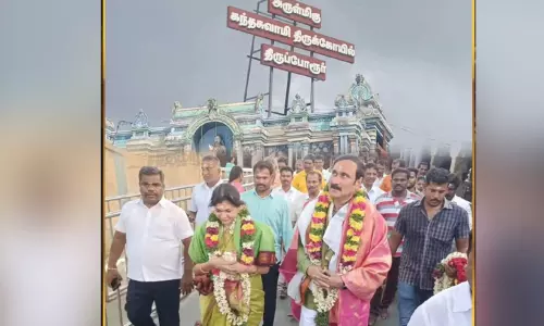 திருப்போரூர் கந்தசாமி கோவிலில் அன்புமணி ராமதாஸ் சாமி தரிசனம் திருப்போரூர் கந்தசாமி கோவிலில் அன்புமணி ராமதாஸ் சாமி தரிசனம்