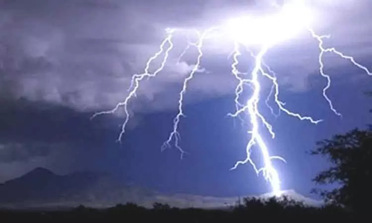 பீகாரில் மின்னல் தாக்கி ஒரே நாளில் 19 பேர் உயிரிழப்பு