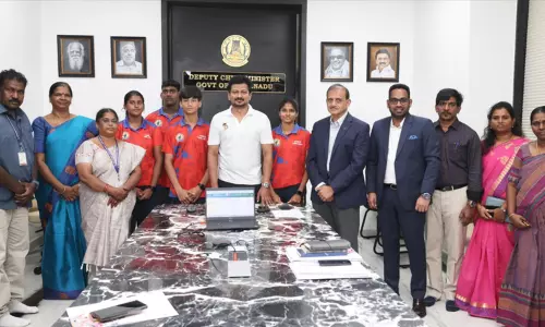 முதல்-அமைச்சர் கோப்பை விளையாட்டு போட்டிகளுக்கான முன்பதிவு - உதயநிதி ஸ்டாலின் தொடங்கி வைத்தார் முதல்-அமைச்சர் கோப்பை விளையாட்டு போட்டிகளுக்கான முன்பதிவு - உதயநிதி ஸ்டாலின் தொடங்கி வைத்தார்