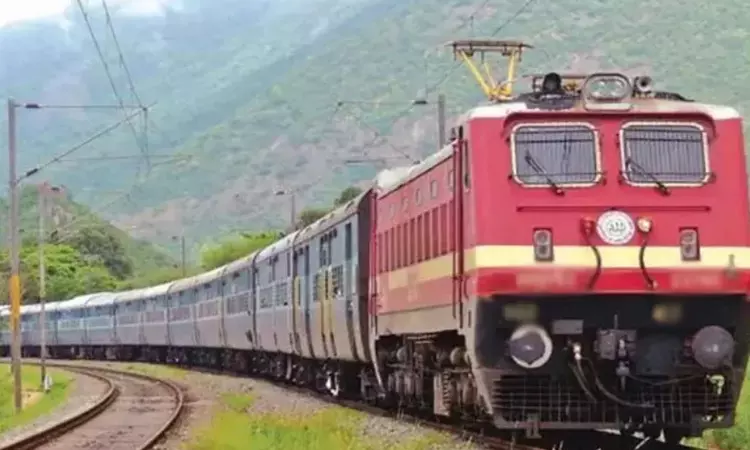 பராமரிப்பு பணியால் ரெயில் சேவையில் மாற்றம்