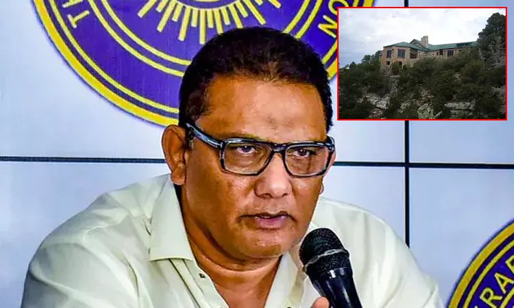 இந்திய கிரிக்கெட் அணியின் முன்னாள் கேப்டன் வீட்டில் திருட்டு