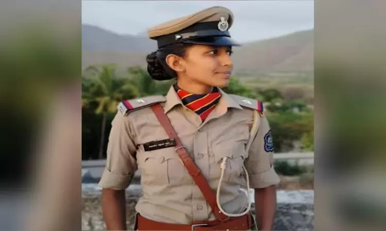 உறவில் வெடித்த மோதல்: பெண் போலீஸ் அதிகாரி கழுத்தை நெரித்து கொலை