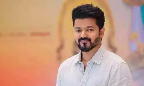 மாவட்ட செயலாளர்களுடன் விஜய் இன்று  ஆலோசனை