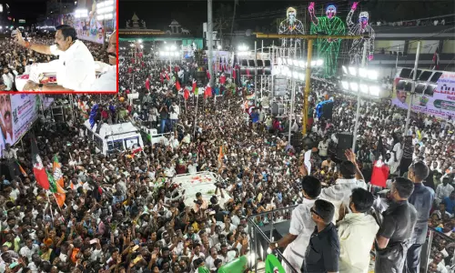 மக்களை காப்போம், தமிழகத்தை மீட்போம் பயணம் வெற்றி - எடப்பாடி பழனிசாமி மக்களை காப்போம், தமிழகத்தை மீட்போம் பயணம் வெற்றி - எடப்பாடி பழனிசாமி