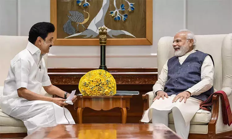 உடல்நலம் குறித்து முதல்-அமைச்சரிடம் விசாரித்தார் பிரதமர் மோடி உடல்நலம் குறித்து முதல்-அமைச்சரிடம் விசாரித்தார் பிரதமர் மோடி