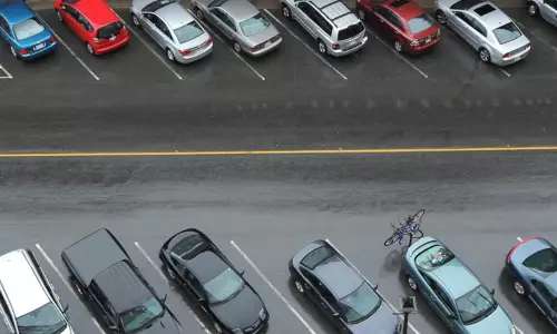 சென்னை மாநகராட்சி வாகன நிறுத்துமிடங்களில் இன்று முதல் கட்டணம் இல்லை