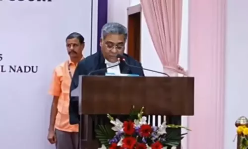 சென்னை ஐகோர்ட்டு தலைமை நீதிபதியாக ஸ்ரீவத்சவா பதவியேற்பு சென்னை ஐகோர்ட்டு தலைமை நீதிபதியாக ஸ்ரீவத்சவா பதவியேற்பு