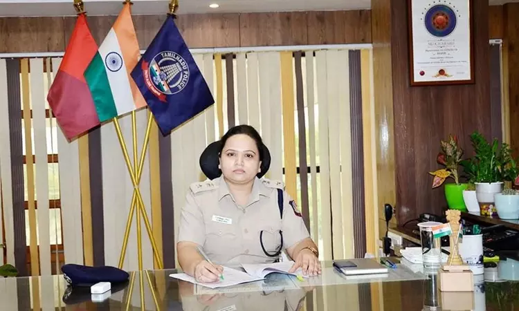 தேனி மாவட்டத்தின் 2-வது பெண் போலீஸ் சூப்பிரண்டாக சினேகா பிரியா பதவி ஏற்பு