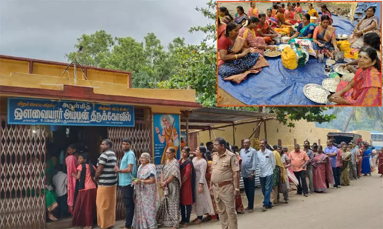 ஆடி செவ்வாய்: அவ்வையார் அம்மனுக்கு கூழ், கொழுக்கட்டை படைத்து வழிபட்ட பெண்கள்