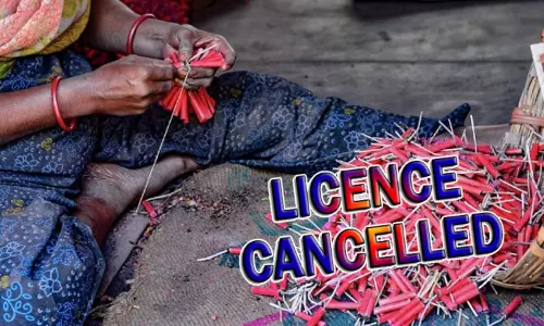 விருதுநகரில் 20 பட்டாசு ஆலைகளின் உரிமம் தற்காலிகமாக ரத்து விருதுநகரில் 20 பட்டாசு ஆலைகளின் உரிமம் தற்காலிகமாக ரத்து