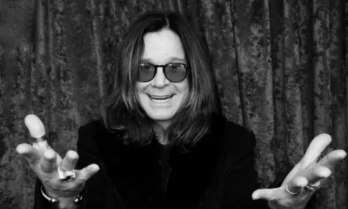 ROCK LEGEND DEAD Ozzy Osbourne dead: Black Sabbath singer dies aged 76 ‘at home with Sharon & kids by his side’ weeks after last show ROCK LEGEND DEAD Ozzy Osbourne dead: Black Sabbath singer dies aged 76 ‘at home with Sharon & kids by his side’ weeks after last show