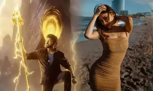 Megastar with Mouni Roy: Vishwambhara’s Special Song Shoot Begins in Hyderabad Megastar with Mouni Roy: Vishwambhara’s Special Song Shoot Begins in Hyderabad