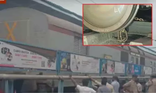பொதிகை எக்ஸ்பிரஸ் ரெயில் தடம் புரண்டது பொதிகை எக்ஸ்பிரஸ் ரெயில் தடம் புரண்டது