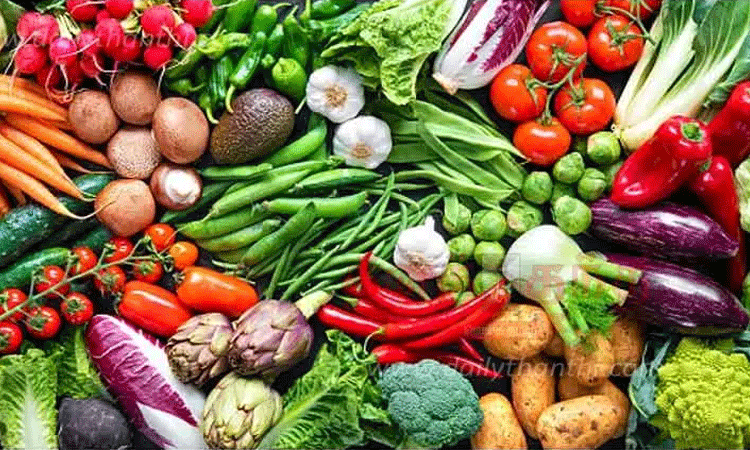 பருவநிலை மாற்றத்தால் இந்தியாவில்  கிடுகிடுவென உயர்ந்த காய்கறி விலை