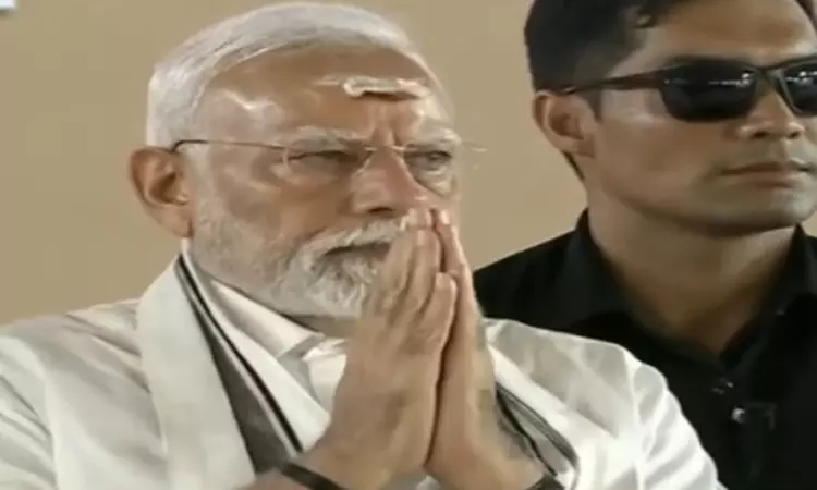 ஓதுவார்களின் சிறப்பு பாராயணத்தை இரு கரம் கூப்பி... ... கங்கைகொண்ட சோழீசுவரர் கோவிலில் பிரதமர் மோடி சாமி தரிசனம்...!