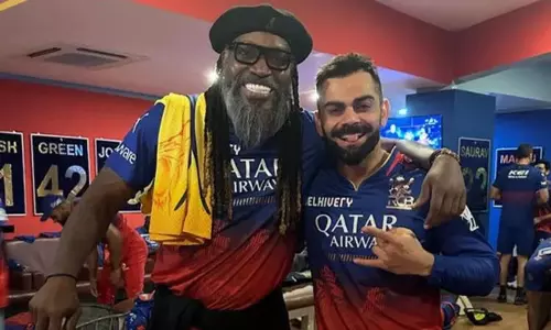 விராட் கோலி ஐ.பி.எல். கோப்பையை வென்றதில் மிக்க மகிழ்ச்சி - கிறிஸ் கெயில் விராட் கோலி ஐ.பி.எல். கோப்பையை வென்றதில் மிக்க மகிழ்ச்சி - கிறிஸ் கெயில்