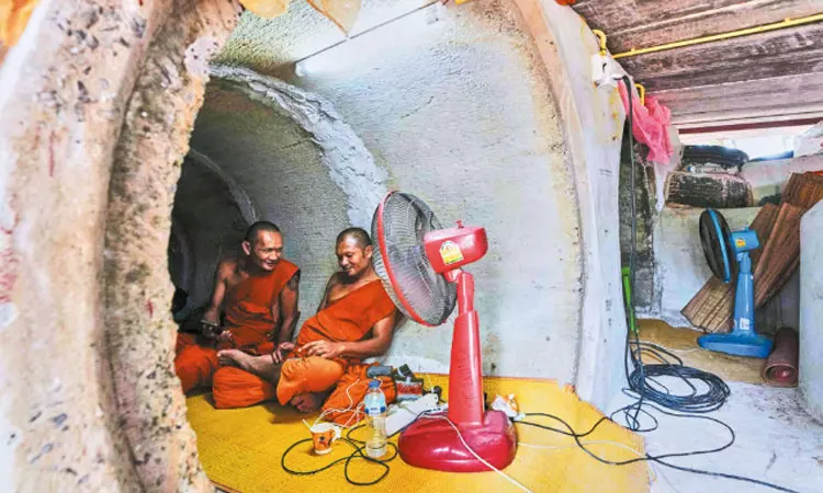 தாய்லாந்து- கம்போடியா அமைதி பேச்சுவார்த்தை:  சண்டை நிறுத்தம் ஏற்படுமா?