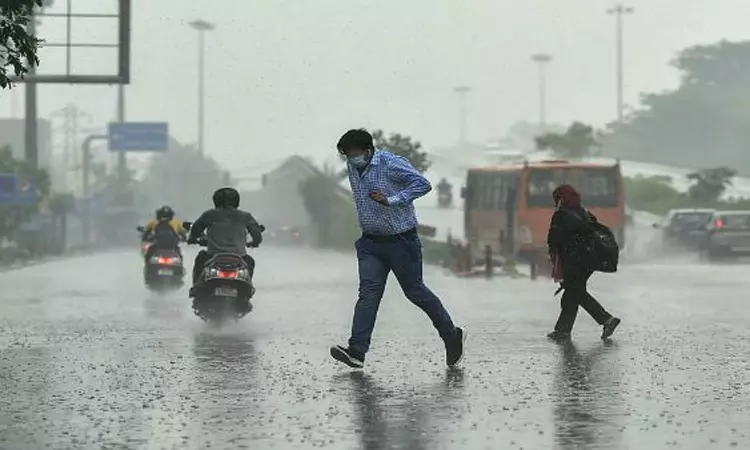 தமிழ்நாட்டில் அடுத்த மாதம் இயல்பைவிட மழை அதிகம் இருக்கும் - வானிலை ஆய்வாளர்கள் தகவல்