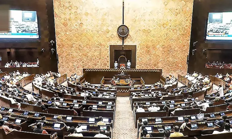 எதிக்கட்சிகள் அமளி: மாநிலங்களவை ஒத்திவைப்பு