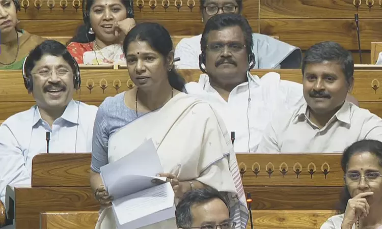 மக்களை காப்பதில் பாஜக அரசு தோல்வி - கனிமொழி எம்.பி.பேச்சு