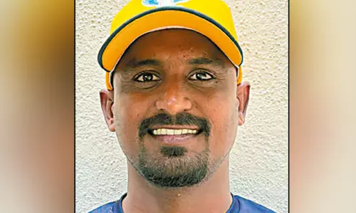 முதல் டிவிசன் கிரிக்கெட்: 10 விக்கெட் வீழ்த்தி சந்திரசேகர் சாதனை முதல் டிவிசன் கிரிக்கெட்: 10 விக்கெட் வீழ்த்தி சந்திரசேகர் சாதனை