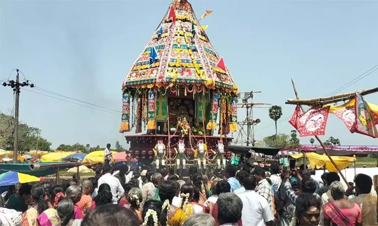 மதுராந்தகம்: மாரிபுத்தூரில் செல்லியம்மன் கோவில் தேரோட்டம்