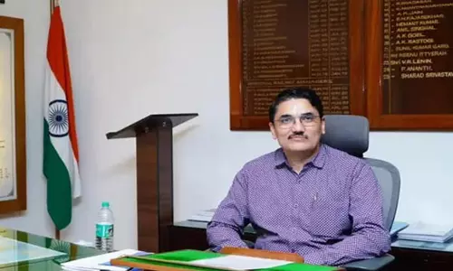 மதுரை ரெயில்வே கோட்ட புதிய மேலாளராக ஓம்பிரகாஷ் மீனா பதவியேற்பு மதுரை ரெயில்வே கோட்ட புதிய மேலாளராக ஓம்பிரகாஷ் மீனா பதவியேற்பு