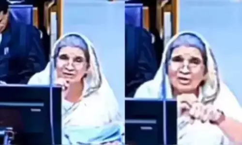 யாரென்று தெரிகிறதா...? - கொலை வழக்கில் கோர்ட்டில் வாதாடி வைரலான வேதியியல் பேராசிரியைக்கு ஆயுள் தண்டனை யாரென்று தெரிகிறதா...? - கொலை வழக்கில் கோர்ட்டில் வாதாடி வைரலான வேதியியல் பேராசிரியைக்கு ஆயுள் தண்டனை