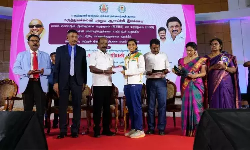 699 மாணவர்களுக்கு 7.5% உள் ஒதுக்கீடு, சிறப்பு ஒதுக்கீடு ஆணைகள் - மா.சுப்பிரமணியன் வழங்கினார் 699 மாணவர்களுக்கு 7.5% உள் ஒதுக்கீடு, சிறப்பு ஒதுக்கீடு ஆணைகள் - மா.சுப்பிரமணியன் வழங்கினார்