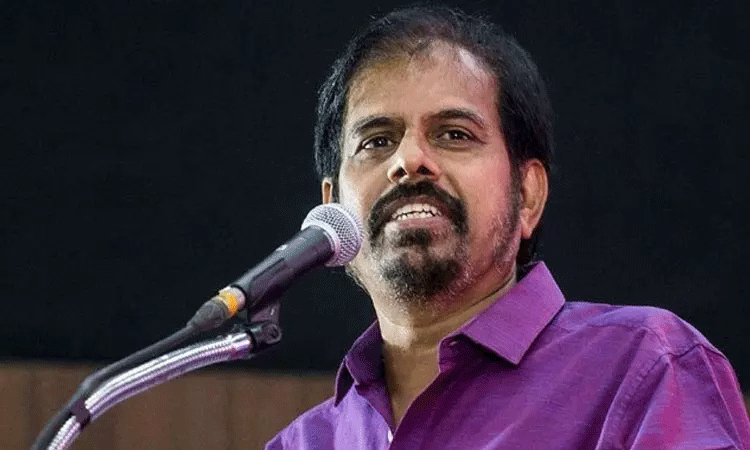 உழைப்புக்கு ஏற்ற சம்பளம் கிடைப்பதில்லை- ஆர்.கே.செல்வமணி வேதனை உழைப்புக்கு ஏற்ற சம்பளம் கிடைப்பதில்லை- ஆர்.கே.செல்வமணி வேதனை