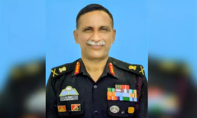 தென்னிந்திய பகுதிகளுக்கான புதிய ராணுவ தளபதியாக லெப்டினன்ட் ஜெனரல் வி. ஸ்ரீஹரி பொறுப்பேற்பு தென்னிந்திய பகுதிகளுக்கான புதிய ராணுவ தளபதியாக லெப்டினன்ட் ஜெனரல் வி. ஸ்ரீஹரி பொறுப்பேற்பு