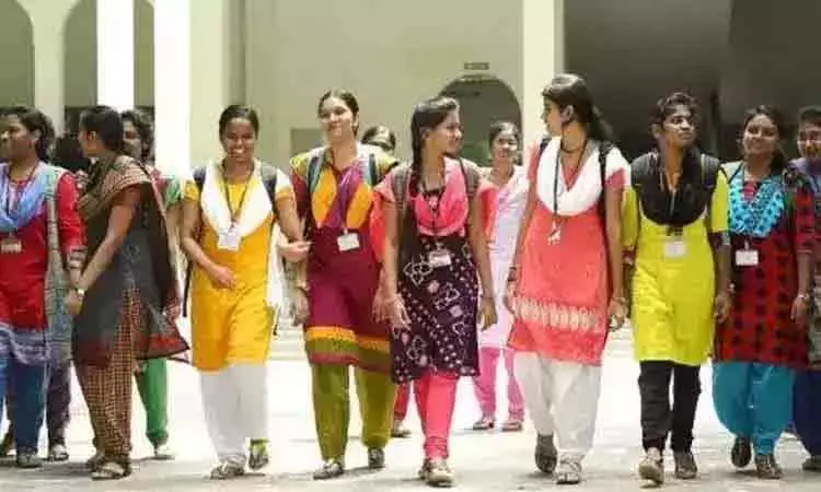 அரசு கலை, அறிவியல் கல்லூரி முதலாம் ஆண்டு வகுப்புகள் வரும் 20-ந்தேதி தொடக்கம் அரசு கலை, அறிவியல் கல்லூரி முதலாம் ஆண்டு வகுப்புகள் வரும் 20-ந்தேதி தொடக்கம்