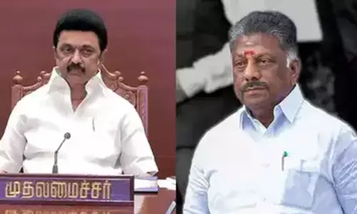 முதல்-அமைச்சர் மு.க.ஸ்டாலினுடன் ஓ.பன்னீர்செல்வம் சந்திப்பு முதல்-அமைச்சர் மு.க.ஸ்டாலினுடன் ஓ.பன்னீர்செல்வம் சந்திப்பு