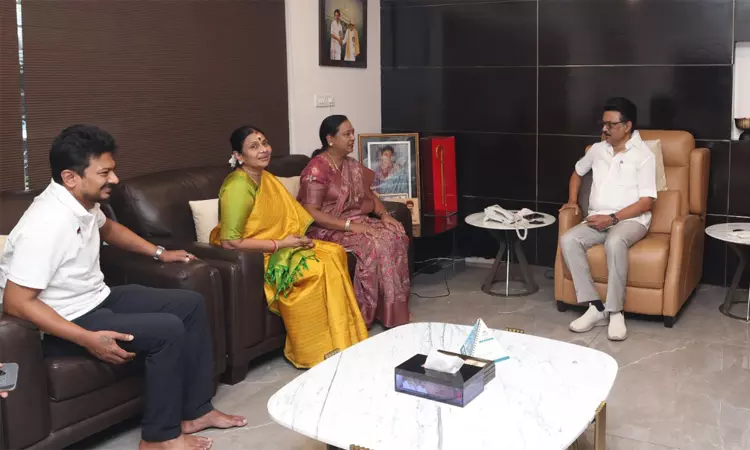 முதல்-அமைச்சர் மு.க.ஸ்டாலினை சந்தித்தது ஏன்? - பிரேமலதா விளக்கம் முதல்-அமைச்சர் மு.க.ஸ்டாலினை சந்தித்தது ஏன்? - பிரேமலதா விளக்கம்