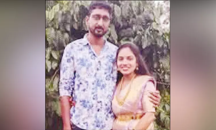 வரதட்சணை கொடுமை: மனைவியை எரித்து கொல்ல முயற்சி - கணவர் வெறிச்செயல்