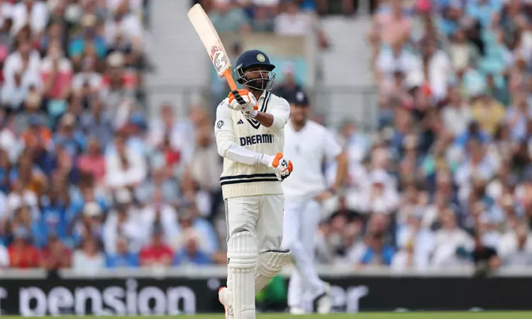 டெஸ்ட் கிரிக்கெட்: 3-வது வீரராக மாபெரும் சாதனை படைத்த ஜடேஜா டெஸ்ட் கிரிக்கெட்: 3-வது வீரராக மாபெரும் சாதனை படைத்த ஜடேஜா