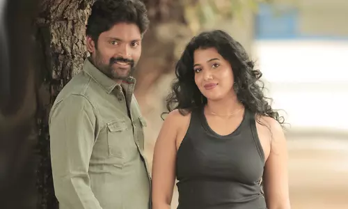 Chennai Files: Muthal Pakkam Movie Review