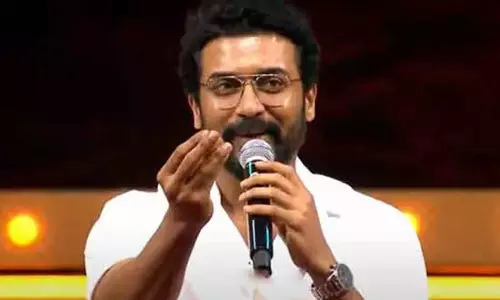 இதுதான் உண்மையான சந்தோஷம்: அகரம் விழாவில் சூர்யா நெகிழ்ச்சி