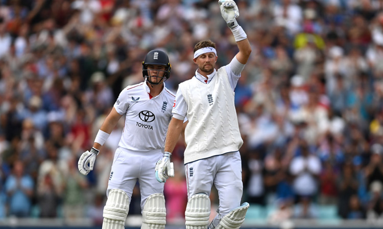 சொந்த மண்ணில் அதிக டெஸ்ட் சதங்கள் - இங்கிலாந்து வீரர் ஜோ ரூட் புதிய சாதனை